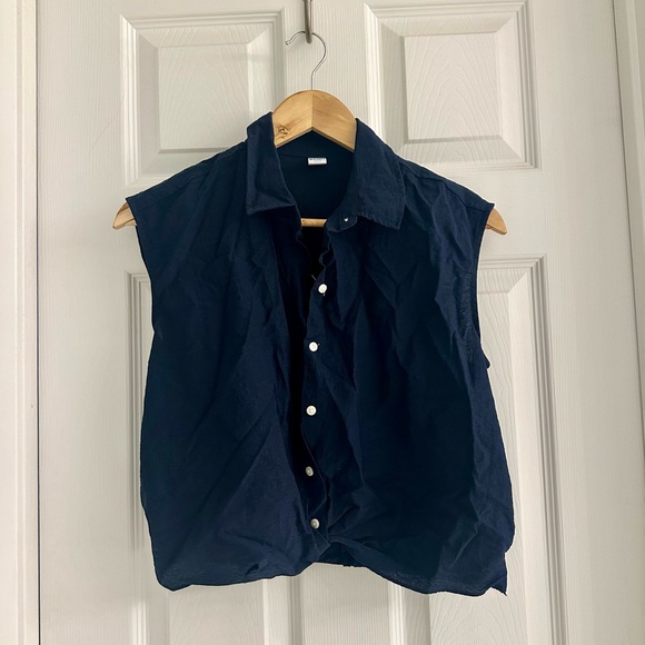 Old Navy Tops - Old Navy Navy Sleeveless Button-Front Top | XS